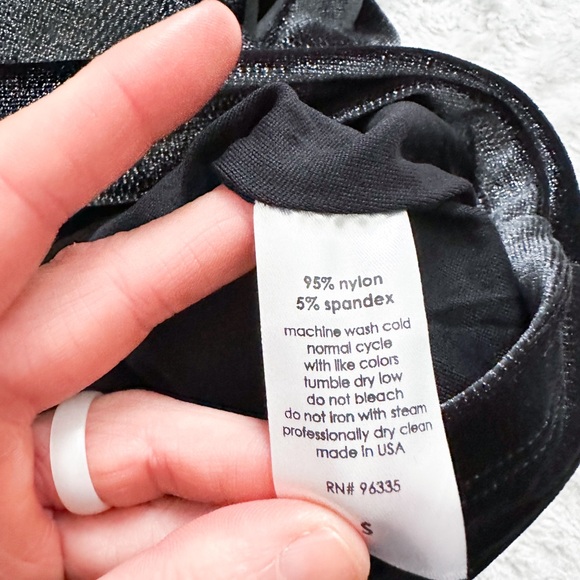 NWT- SUSANA MONACO Revolve One Arm Crop Top in Metallic Black - Picture 6 of 13